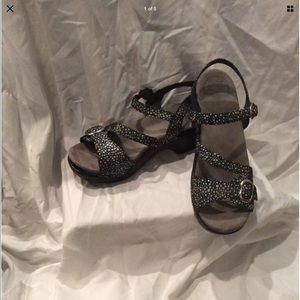 Dansko Sandals Size EUR 38